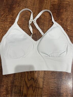 lululemon athletica White Seamless Padded Sports Bralette